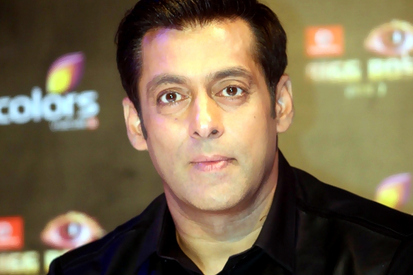 Salman Khan Praises Varun Dhawan