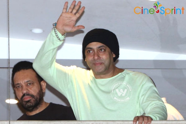 Salman to move out from his Parents home