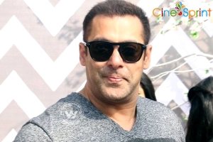 Salman to play 70 years Old Man