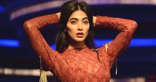 Pooja Hegde tops the Show