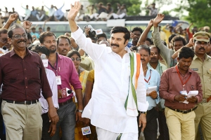 Yatra Movie Review, Rating, Story